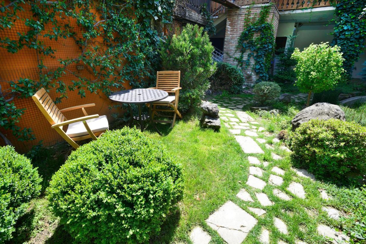The Zodiac Garden Hotel Mtsʼkhetʼa Dış mekan fotoğraf